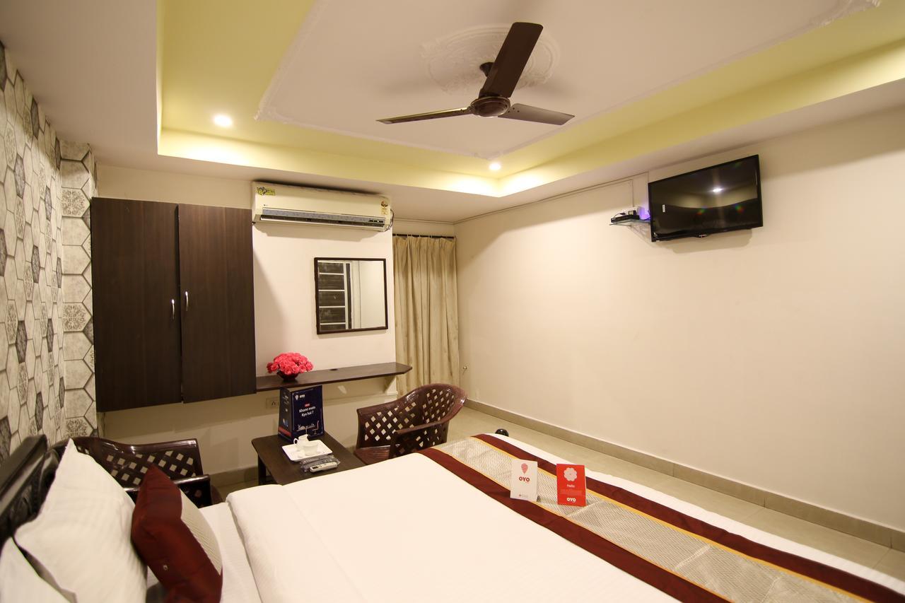 Oyo 9207 Chakri Guest House Visakhapatnam Esterno foto